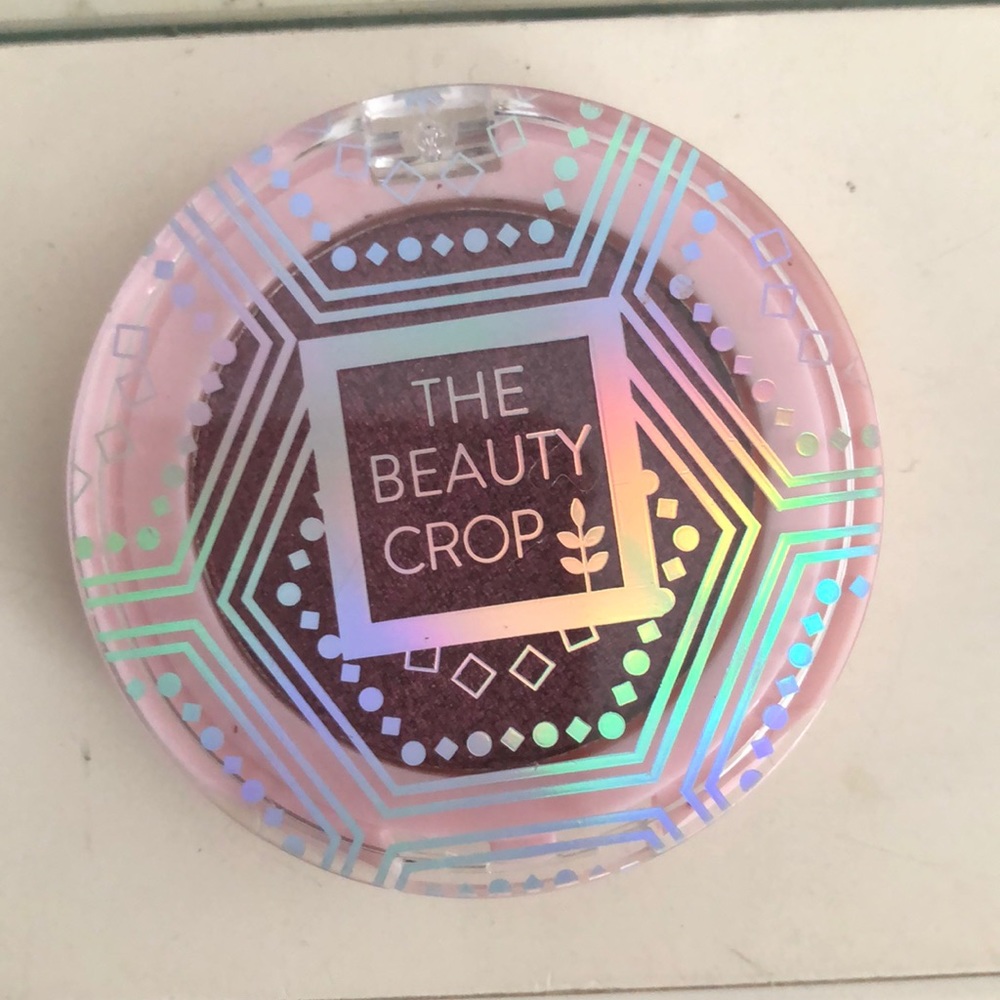 Colorful eyeshadow